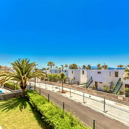 Apartment With Wifi, Pool,Near Beach,Tenerife South * بلايا ذي لاس أميريكاس